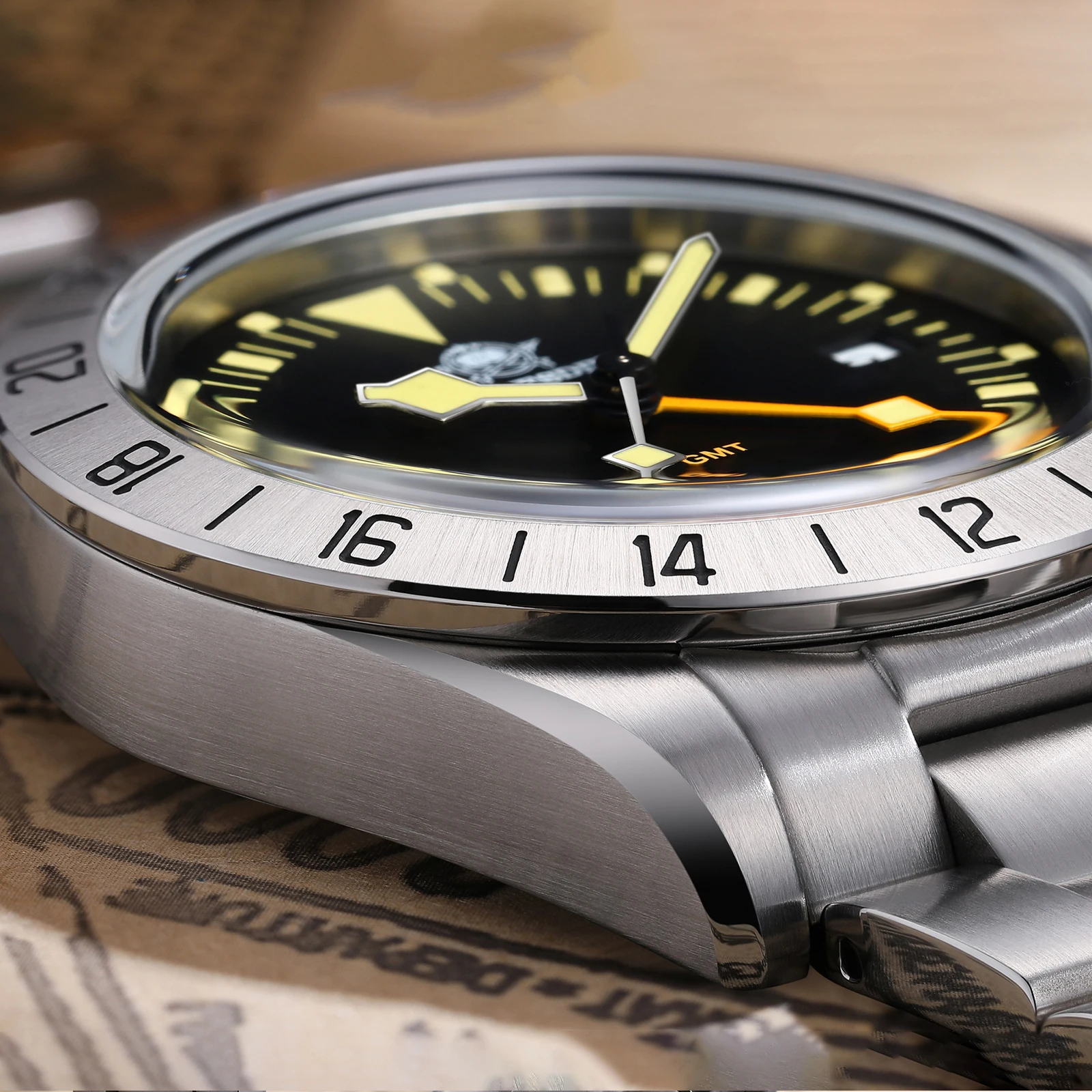 Jam Tangan Pria ADDIESDIVE den - Anti Blue Light Film ulasan dan harga